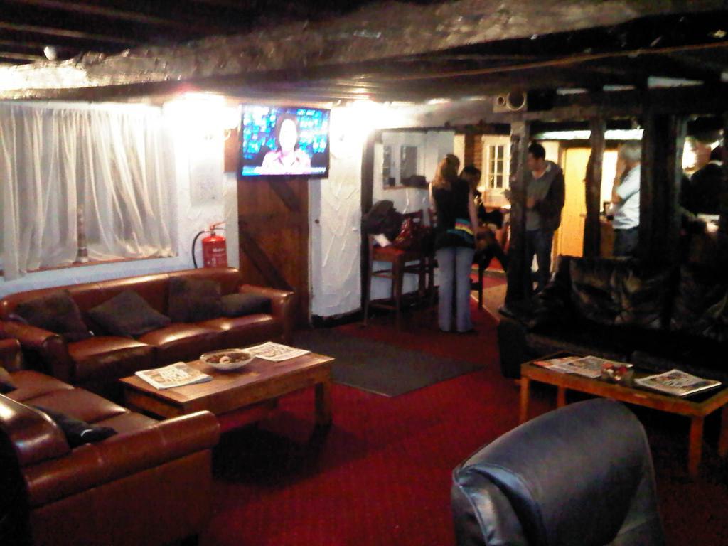 Mary Rose Inn Hotel Орпингтон Экстерьер фото